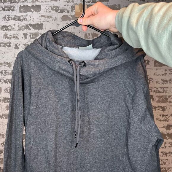 ATHLETA | women gray pullover hoodie - Picture 1 of 12